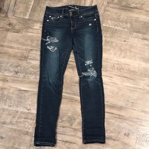 Women’s American Eagle Skinny Jeans